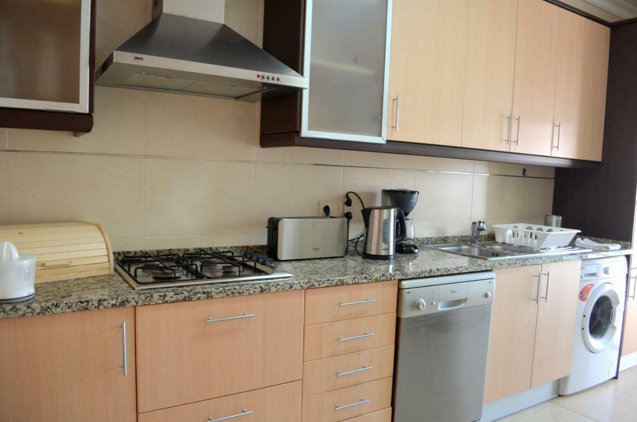 Marina Beach Apartment Лагос Екстериор снимка