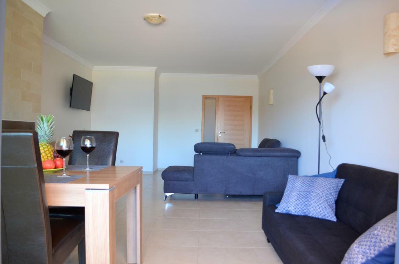 Marina Beach Apartment Лагос Екстериор снимка